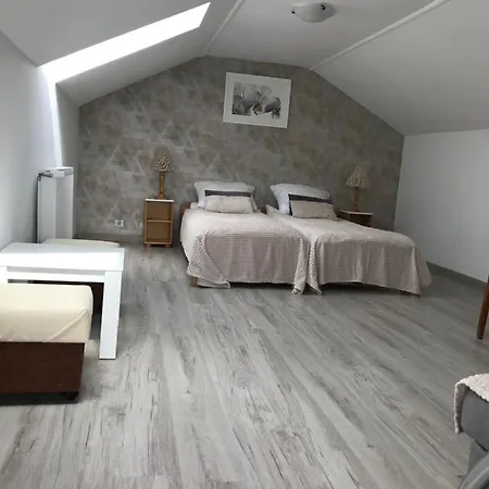 Trzy Zagle Apartment *